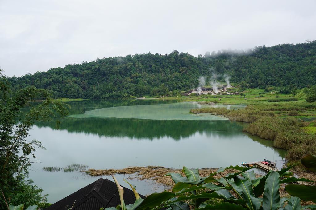 Green Lake Linow Hotel Tomohon Eksteriør billede